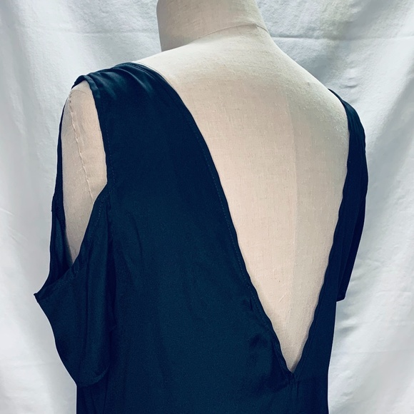 Jennifer Hope Black silk top - Picture 9 of 15